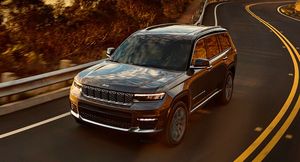 Новый Jeep Grand Cherokee 2022 года впервые вышел на тесты