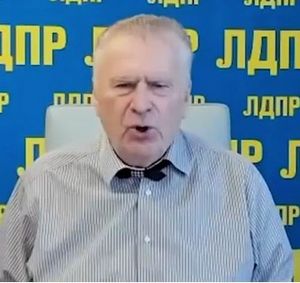 Жириновский призвал власти закрыть КПРФ и приравнять партию Зюганова к организациям Навального.