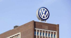 Volkswagen отказался от борьбы с Toyota за лидерство по числу продаж
