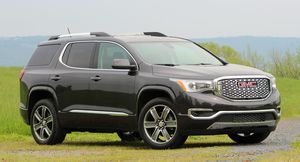 Большой кроссовер GMC Acadia: Модернизация и турбомотор