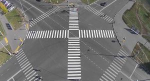 В Москве более 40 диагональных пешеходных переходов обозначат пунктиром