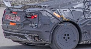 В Сеть попали новые снимки с тестов мощного спорткара Chevrolet Corvette Z06