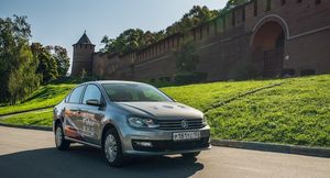 Лифтбек Volkswagen Polo в комплектации Football Edition — обзор