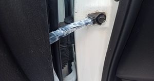 Как я избавился от скрипа дверей автомобиля