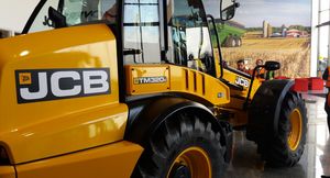 JCB представил новый мотор с нулевым выбросом