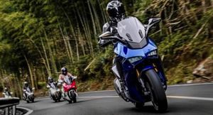 Итальянский спортивный мотоцикл Ducati Panigale на Тайване превратили в скутер