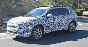 Toyota Corolla Cross заметили на испытаниях в США
