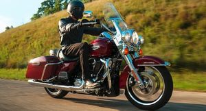МЧС России пересаживается на мотоциклы Harley-Davidson