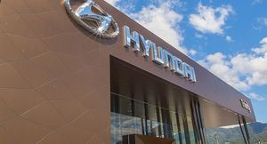 Hyundai Santa Fе по итогам апреля вошел в ТОП-25 продаваемых моделей