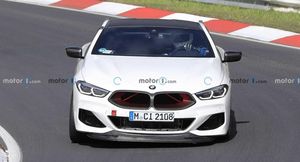 Компания BMW вывела на тесты самое мощное купе M8 CSL