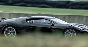 Bugatti потратила 7,4 года на разработку уникального гиперкара La Voiture Noire за 989 млн рублей