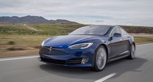 Tesla отзывает часть электромобилей Model 3 и Model Y из-за потенциальных проблем с тормозами