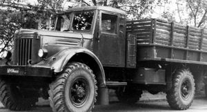 МАЗ-502: первый военный грузовик Минского автозавода