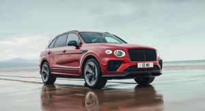 Bentley Bentayga S - очень быстрый семиместный автомобиль