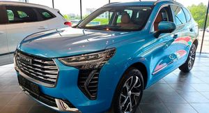 Haval приостановил сборку новейшего Jolion в России из-за возможного падения авто