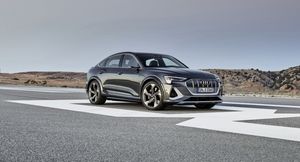 Audi Q6 e-tron 2023 года раскрыли раньше срока