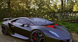 Название автомобиля как элемент таблицы Менделеева: Lamborghini Sesto Elemento