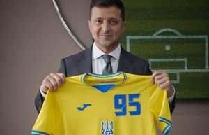 УЕФА требует от сборной Украины убрать с формы слоган "Героям слава"