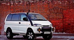 Mitsubishi Delica: Доступный 8-ми местный минивэн с хорошим оснащением