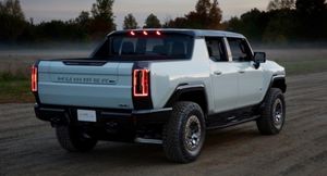 Обнародованы подробности об «Экстремальным внедорожном пакете» GMC Hummer EV