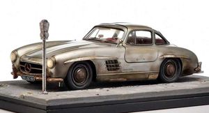 Для покупки предлагается моделька Mercedes-Benz 300 SL за 1,73 млн