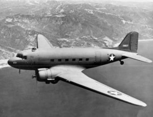 В 1947 году этот самолёт с 30-ю пассажирами на борту рухнул в тундре, спустя 70 лет он был найден. История Дугласа С-47