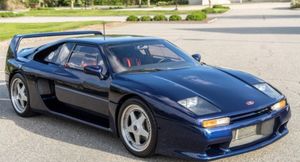 На продажу выставили редчайший французский суперкар Venturi 400 Trophy 1992 года