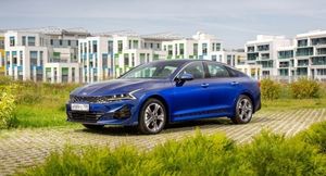 KIA K5 сохраняет звание лидера рынка в сегменте D