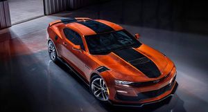 Chevy Camaro 2022 представили в новом цвете