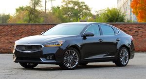 KIA Cadenza — история автомобиля, преимущества и недостатки