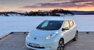 В Украине начались продажи Nissan LEAF
