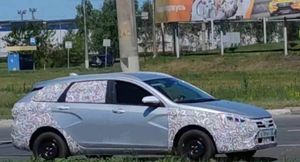 АвтоВАЗ тестирует базовую версию новой Lada Vesta