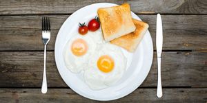 6 причин есть яйца на завтрак