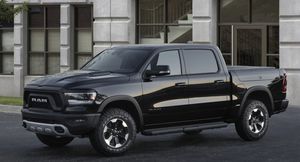 Рамный пикап Ram 1500 появился на рынке в мощной версии GT. Озвучены официальные цены