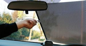 Водители должны знать: Чем опасно использование защитного экрана от солнца в автомобиле