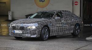 Фотошпионы поймали полностью электрическую версию BMW i7 во время ее тестирования