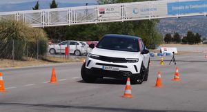 Opel Mokka показал хорошие результаты на «лосином тесте»