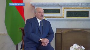 Лукашенко приехал вновь клянчить деньги