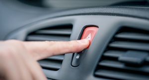 Что делать, если в автомобиле не работает аварийная сигнализация