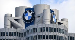BMW празднует 104 года с момента основания марки