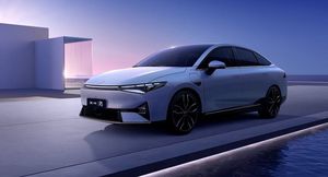 Китайский конкурент Tesla Model 3 от Xpeng оказался на треть дешевле