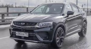 Какие недостатки есть у китайского кроссовера Geely Tugella за 3 млн рублей?