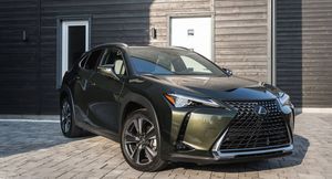 Lexus занимается созданием нового кроссовера — «младшего» UX