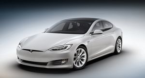 Tesla Model S Plaid снова замечен на Нюрбургринге