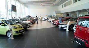 На рынке России сохраняется дефицит новых автомобилей