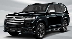 Очередь за некоторыми версиями Toyota Land Cruiser 300 составляет четыре года