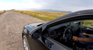 Интересная аномалия: гора в Армении, где машина сама едет вверх без водителя
