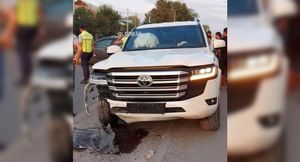 Каким стал Toyota Land Cruiser 300 после аварии с Camry?