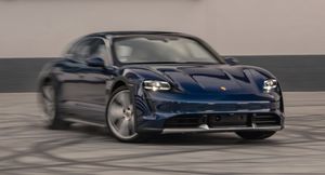 Porsche запатентовал новую версию электрокара Taycan