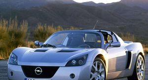 В Сети показали испытания Opel Speedster быстрой ездой